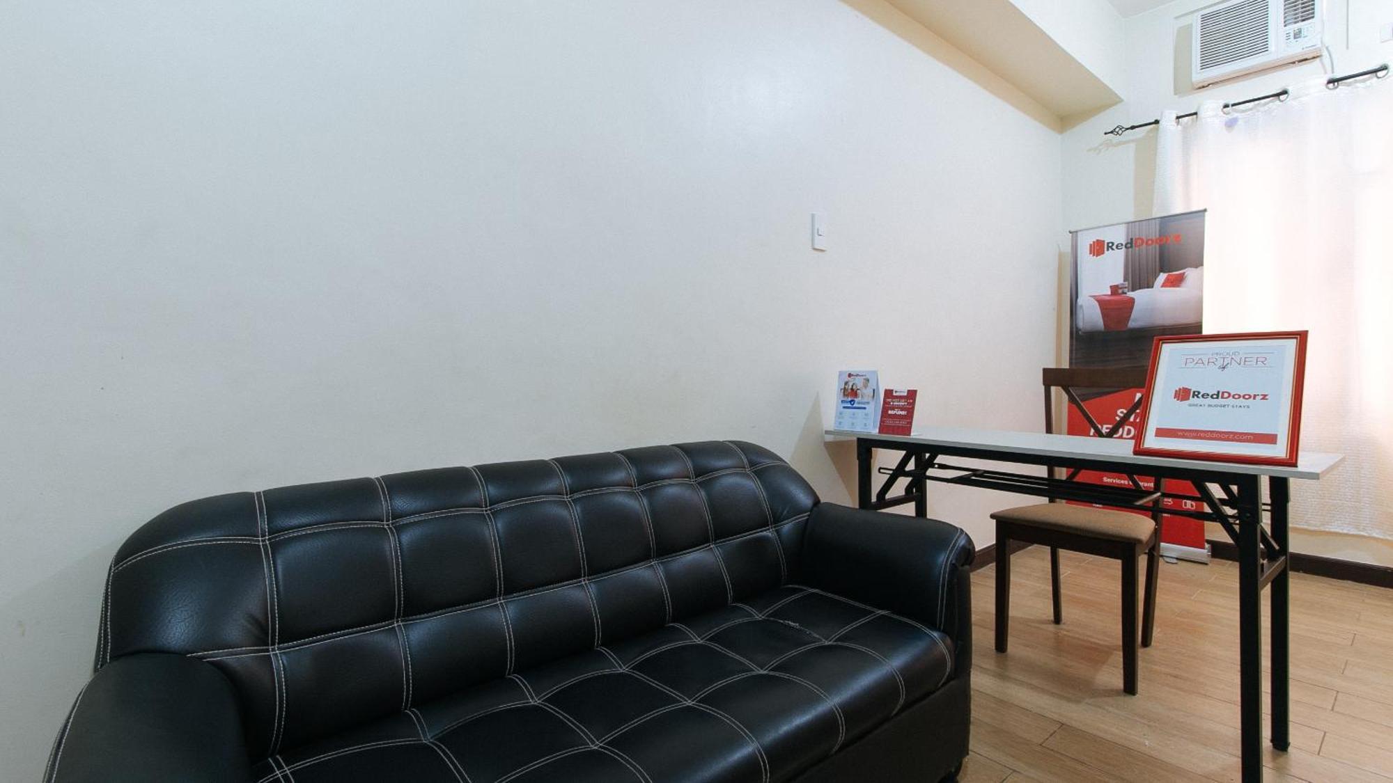 Angels Bed And Breakfast Sipalay City By Reddoorz Ngoại thất bức ảnh